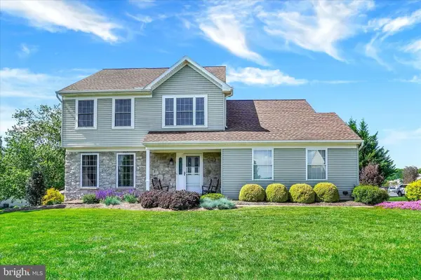 20 Olde Hickory Rd, MOUNT WOLF, PA 17347