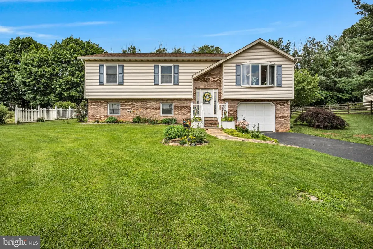198 Glenville Rd, Hanover, PA 17331 - #1