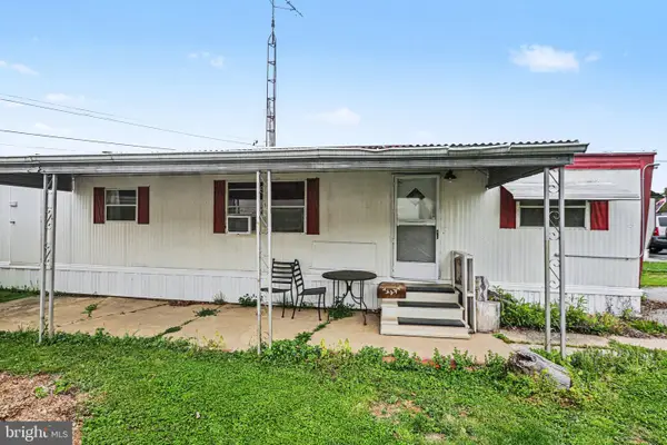 509 Middleview Dr, YORK, PA 17402
