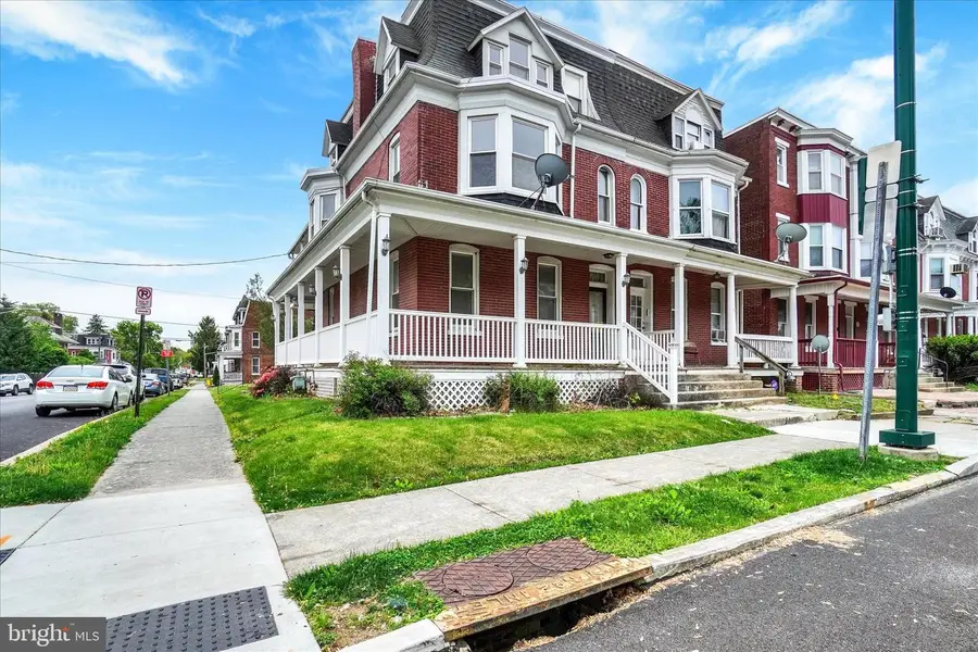 700 Pennsylvania Ave, York, PA 17404 - #2