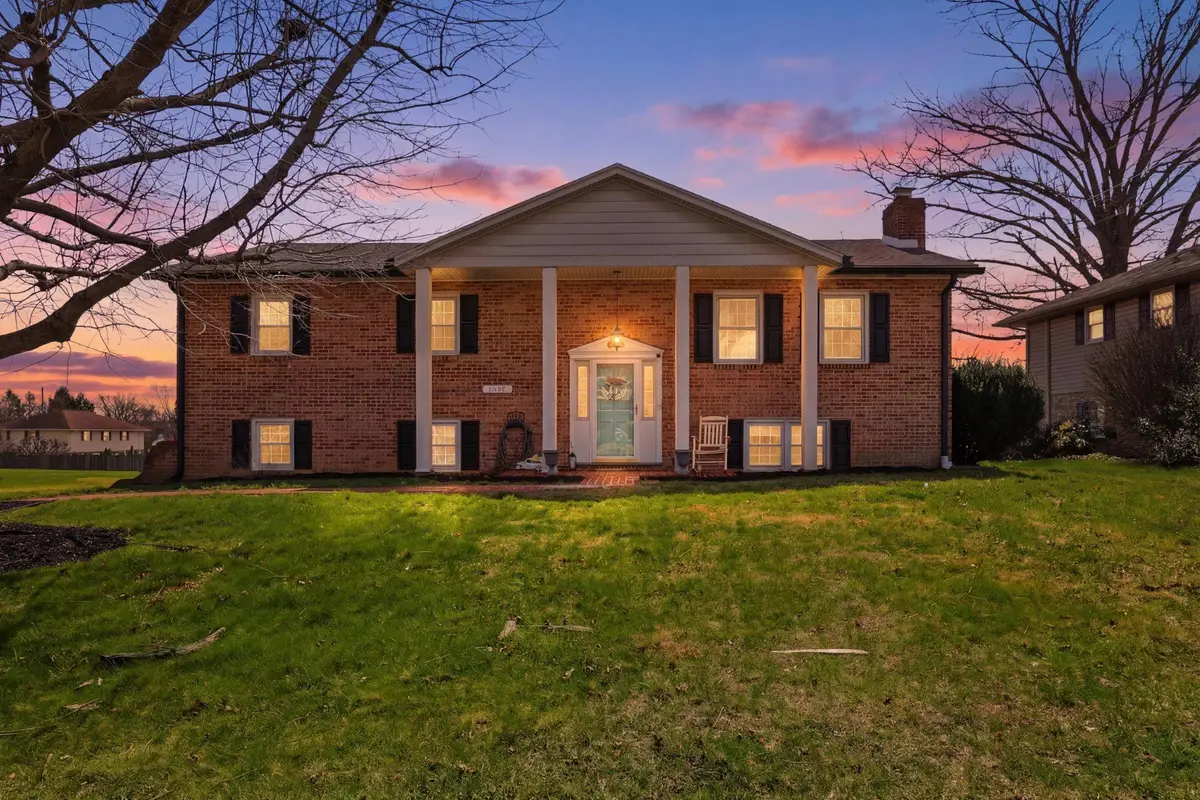 2874 Sunset Dr, Dallastown, PA 17313 - #1