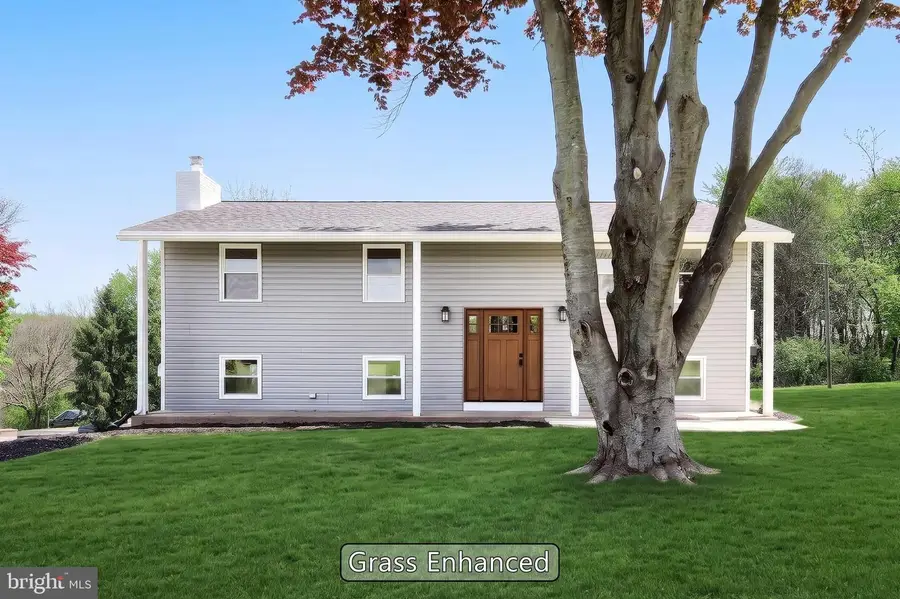 823 Baltimore St, Dillsburg, PA 17019 - #2