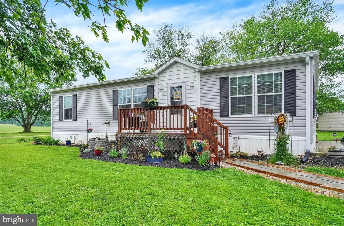 36 Pine Rd, Abbottstown, PA 17301 - #1