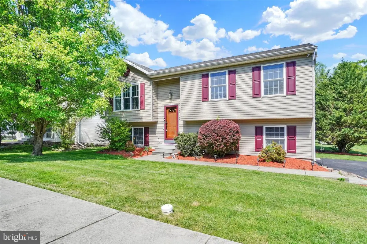 315 Iroquois Trl, York Haven, PA 17370 - #1