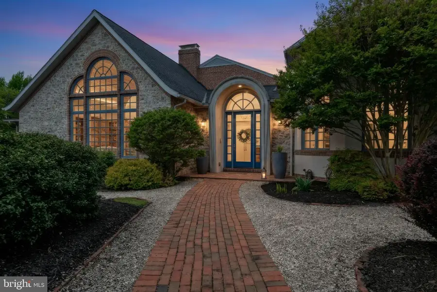 280 Grant Dr, Hanover, PA 17331 - #2