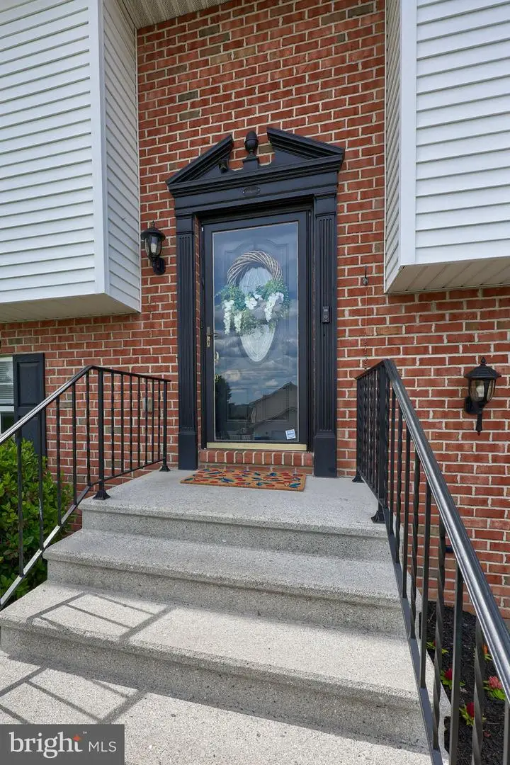 170 Overview Cir W, Red Lion, PA 17356 - #2