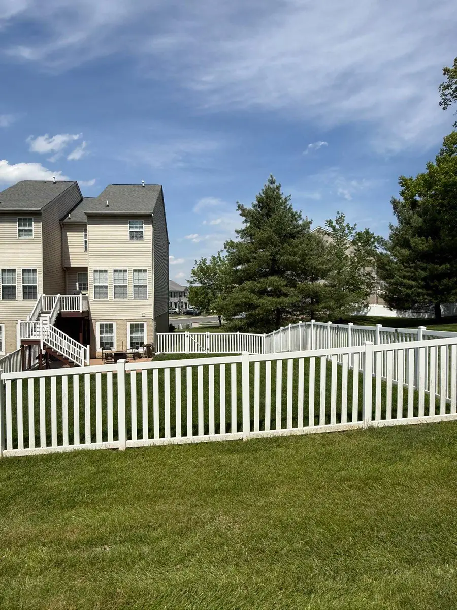 390 Bruaw Dr, York, PA 17406 - #2