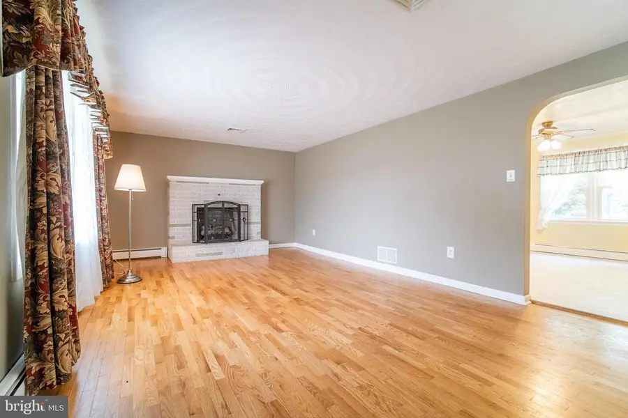 119 E Clearview Dr, Shrewsbury, PA 17361 - #3