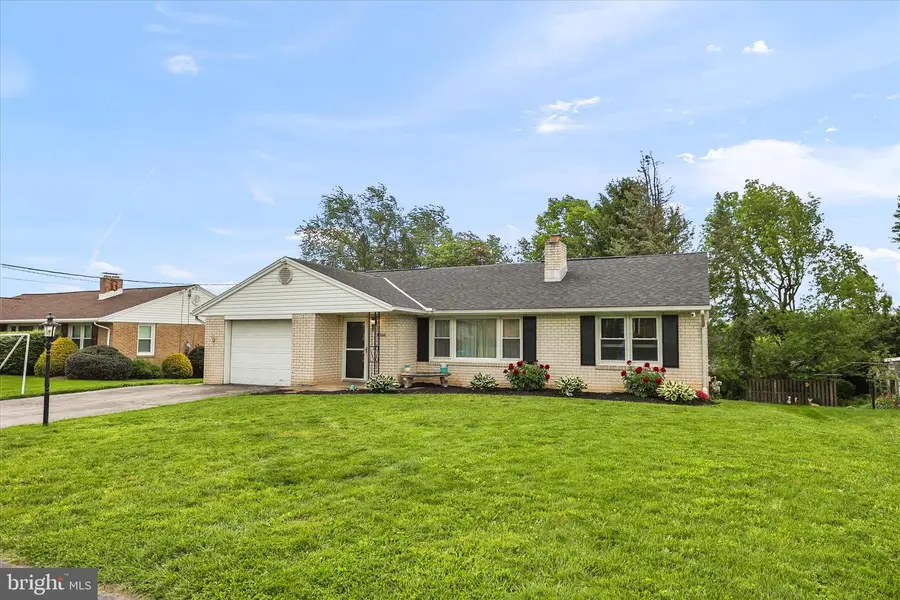 3966 Bahn Ave, York, PA 17408 - #2