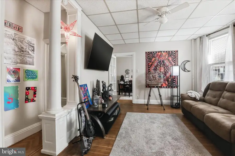 931 S Queen St, York, PA 17403 - #3