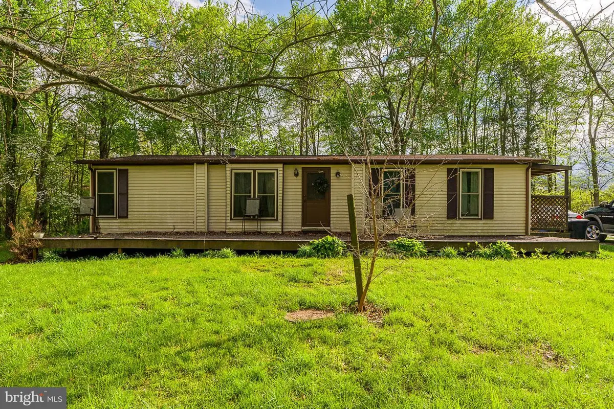 1310 Old Quaker Rd, Etters, PA 17319 - #1