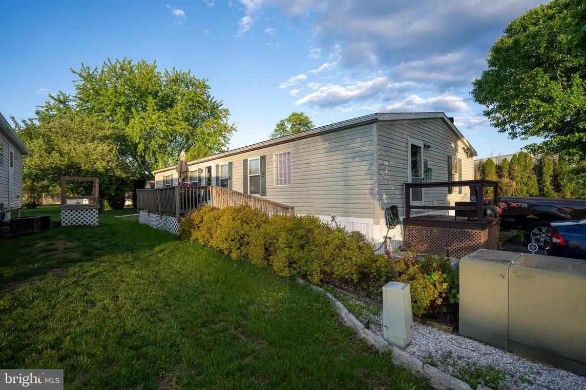 129 Mimosa Dr, York, PA 17402 - #1