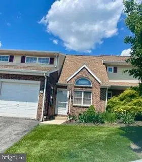 27 Jean Lo Way, York, PA 17406 - #1
