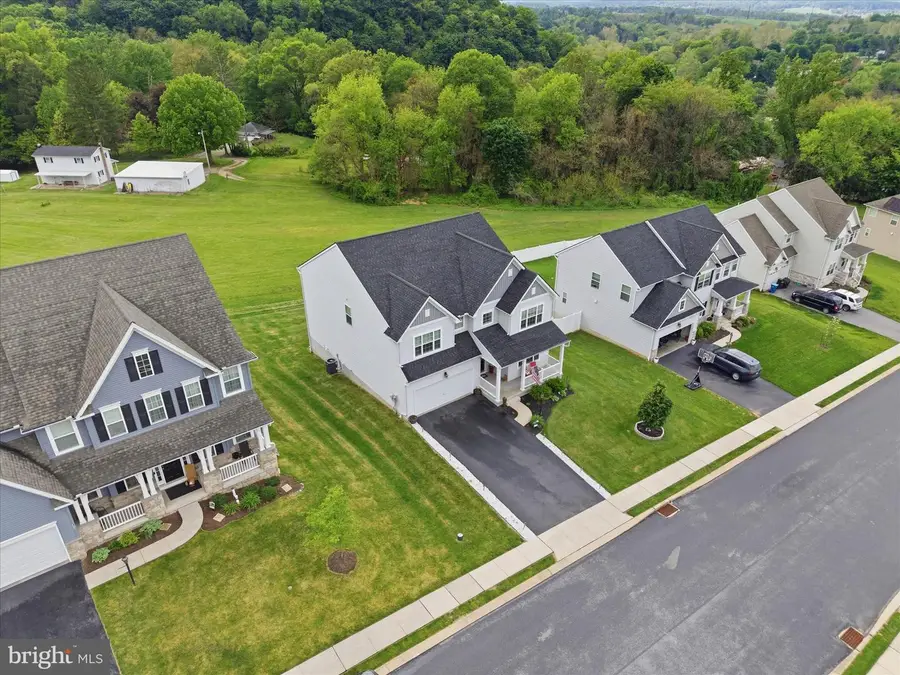 60 Blaine Dr, Manchester, PA 17345 - #3