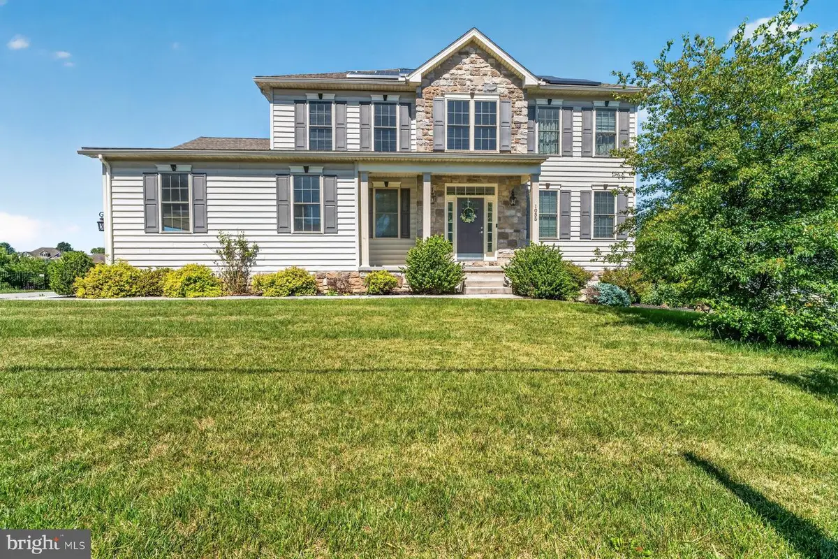 1055 Beck Mill Rd, Hanover, PA 17331 - #1