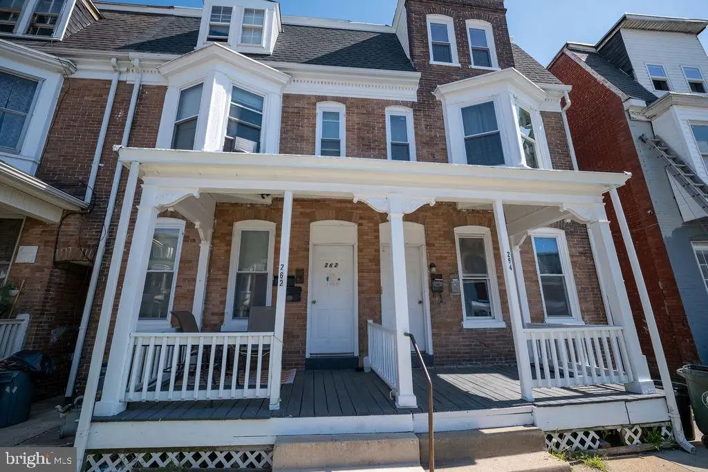262 W Cottage Pl, York, PA 17401 - #1