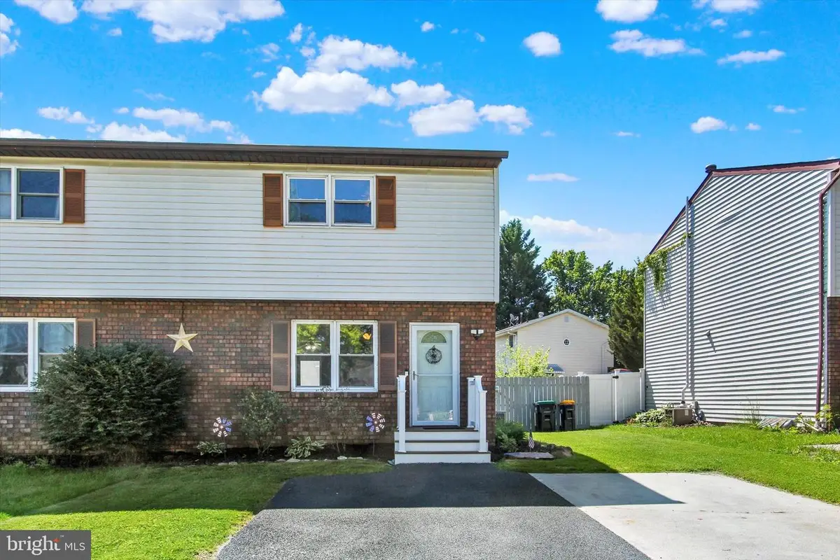103 Edward St, Hanover, PA 17331 - #1