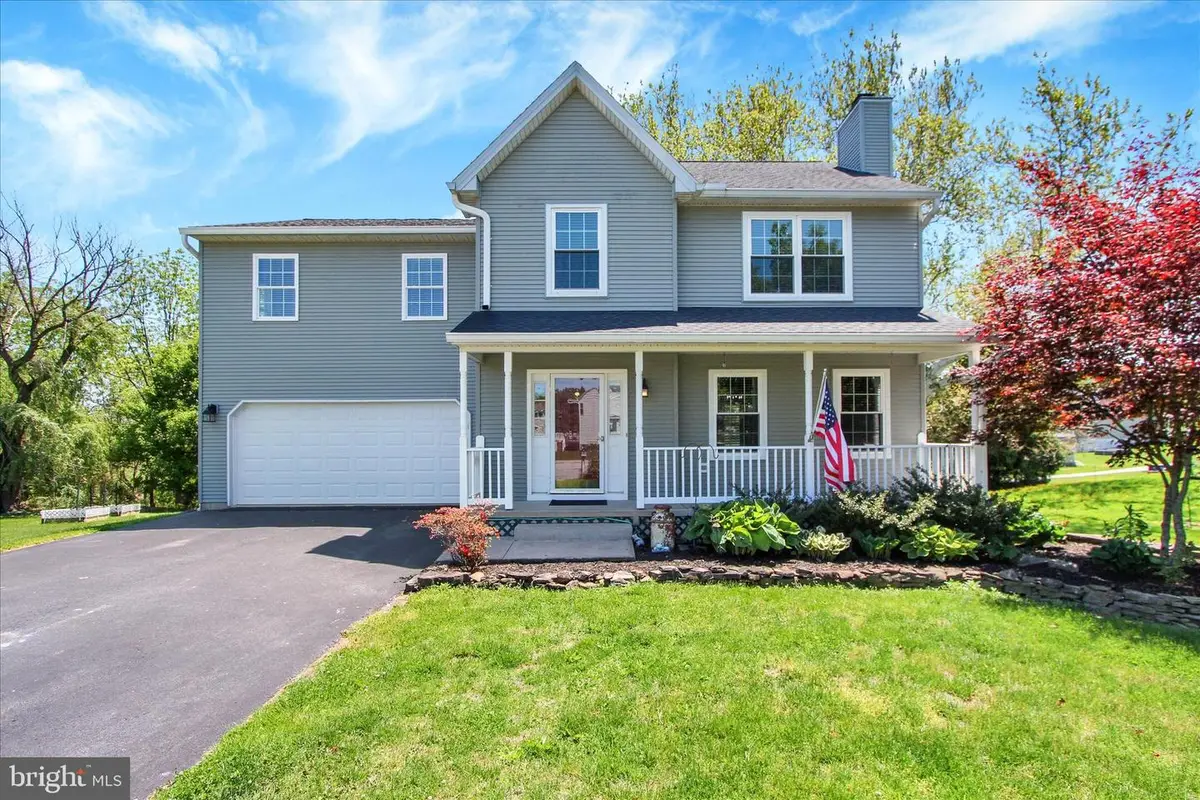 8 Mccleary Ct, Shrewsbury, PA 17361 - #1