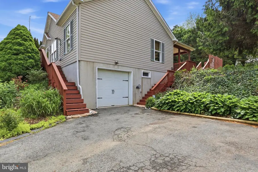 408 Main St, Delta, PA 17314 - #2