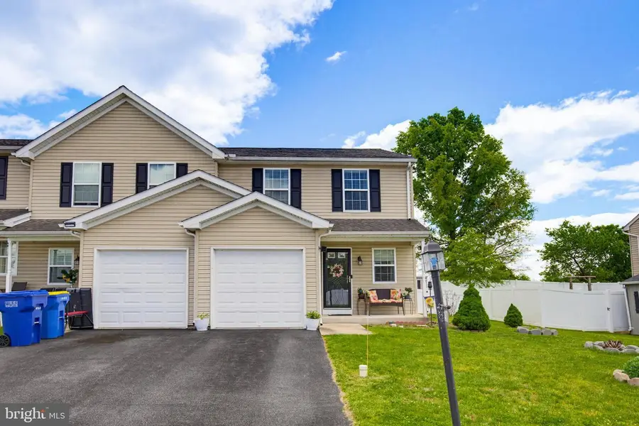 1470 Matthew Dr, York, PA 17404 - #2