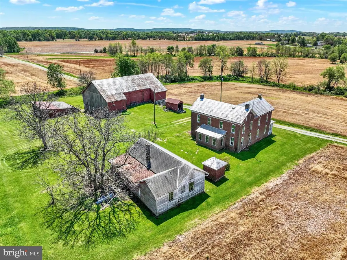 807 Cherry Ln, Dover, PA 17315 - #1