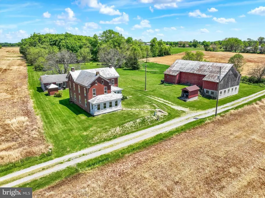 807 Cherry Ln, Dover, PA 17315 - #3