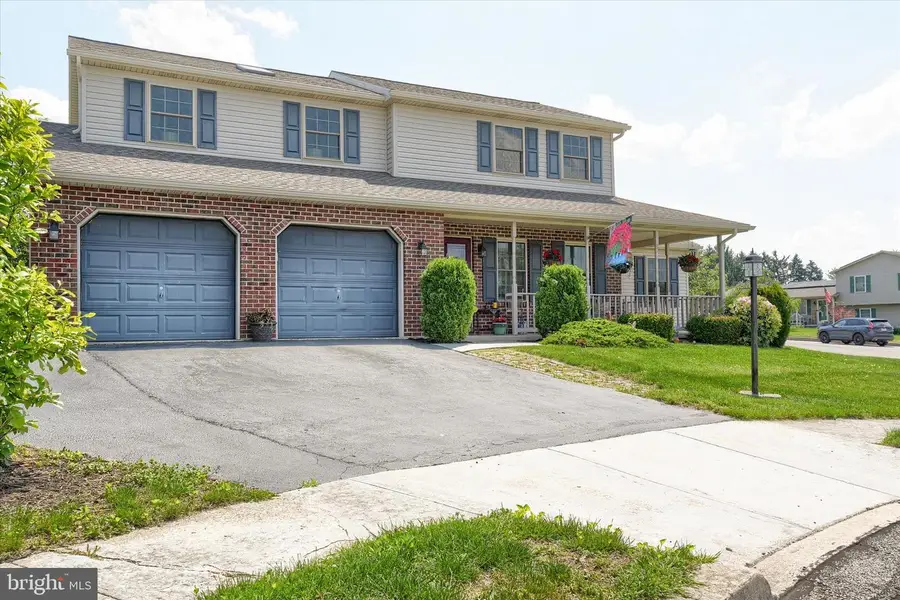 8 Haverford Cir, Manchester, PA 17345 - #3