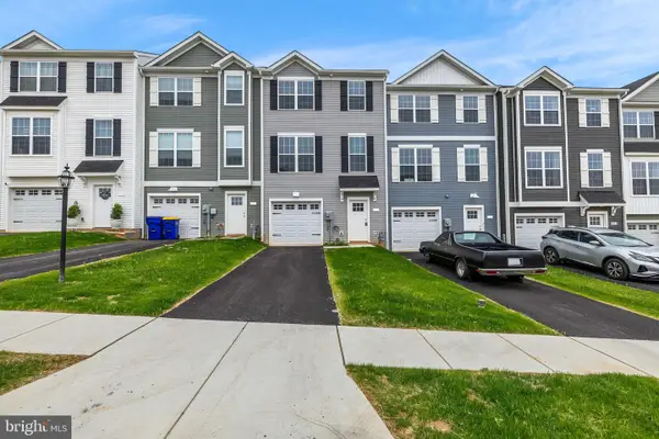 456 Bradford Drive, RED LION, PA 17356
