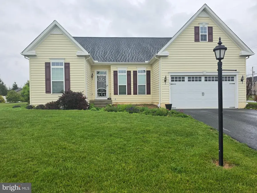 46 Tyler Dr, Hanover, PA 17331 - #2