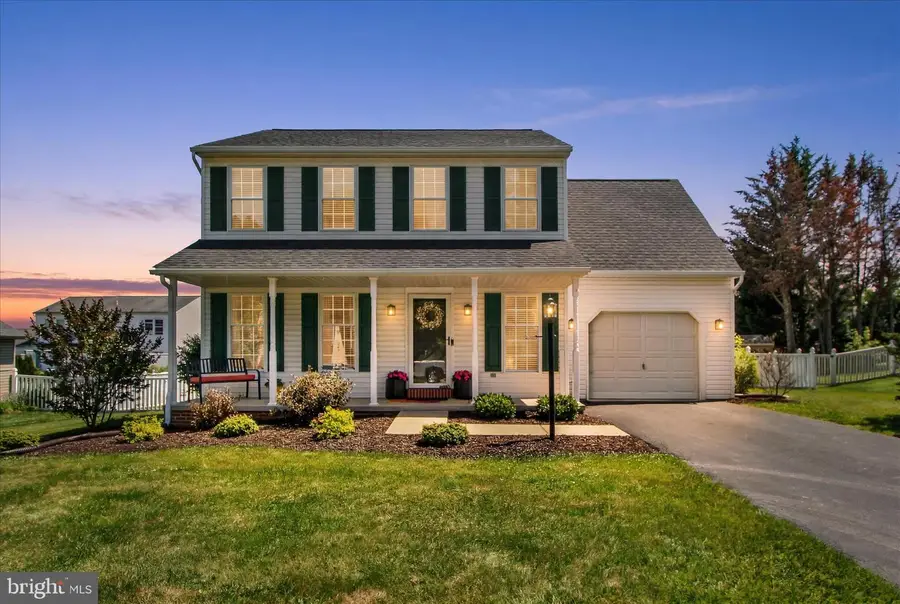 132 Meadow Hill Dr, York, PA 17402 - #2