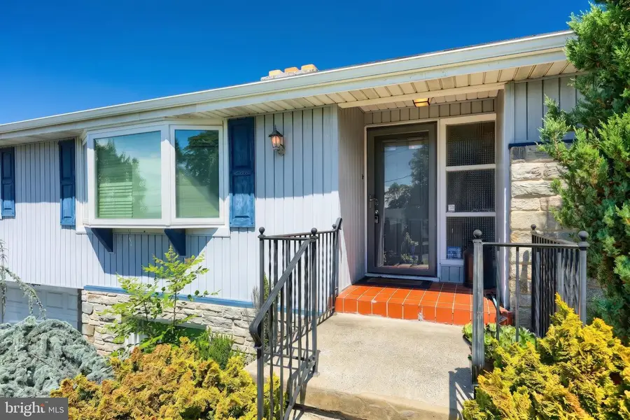 1215 Perry Ln, York, PA 17403 - #3