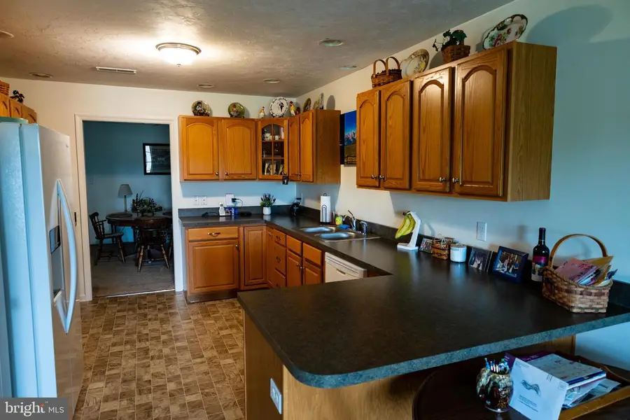 1371 Chami Dr #166, Spring Grove, PA 17362 - #2