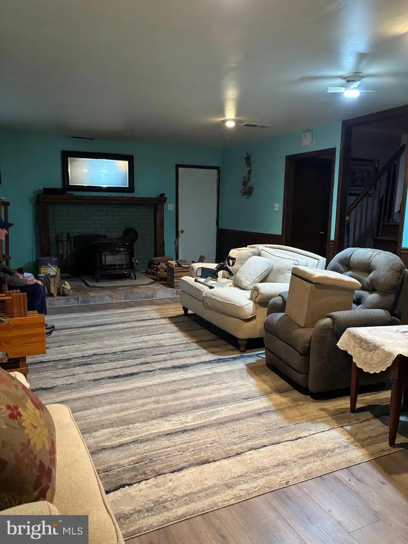 652 Billet Dr, Mechanicsburg, PA 17055 - #3