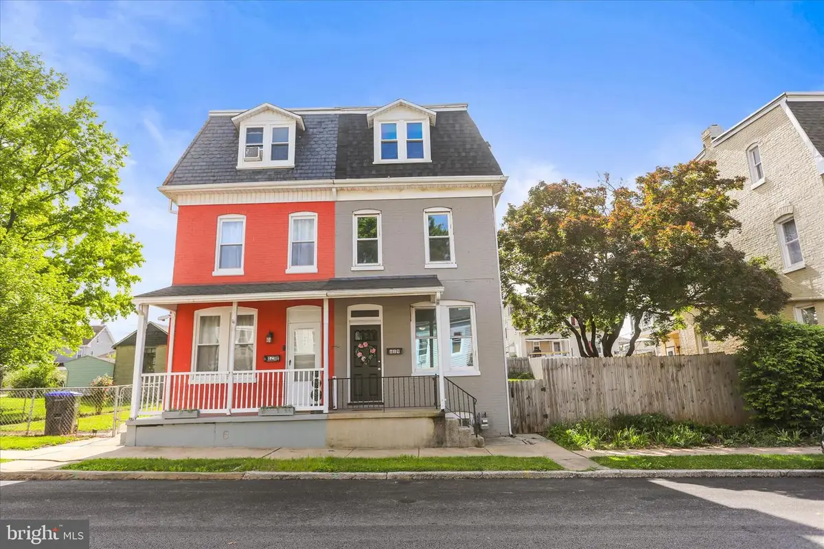 619 Ridge Ave, York, PA 17403 - #1
