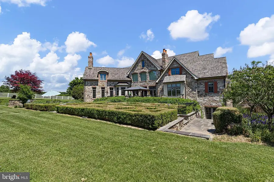 1274 Oakwood Rd, New Freedom, PA 17349 - #2