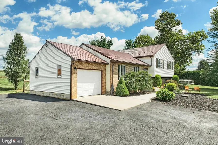 13699 Rambo Rd, Felton, PA 17322 - #2