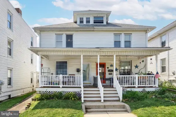 229 W High St, RED LION, PA 17356