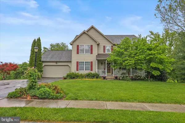 25 Cornell Dr, HANOVER, PA 17331