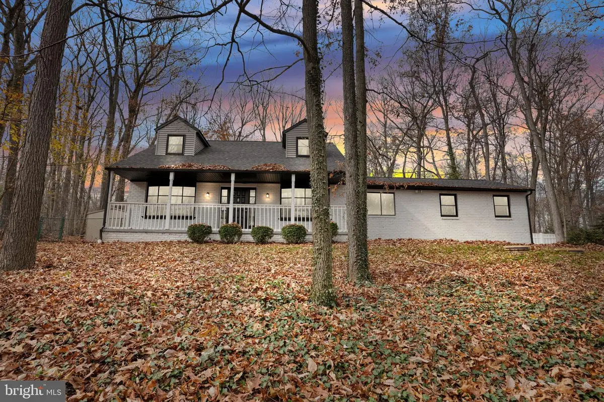 7923 Hickory Rd, Stewartstown, PA 17363 - #1