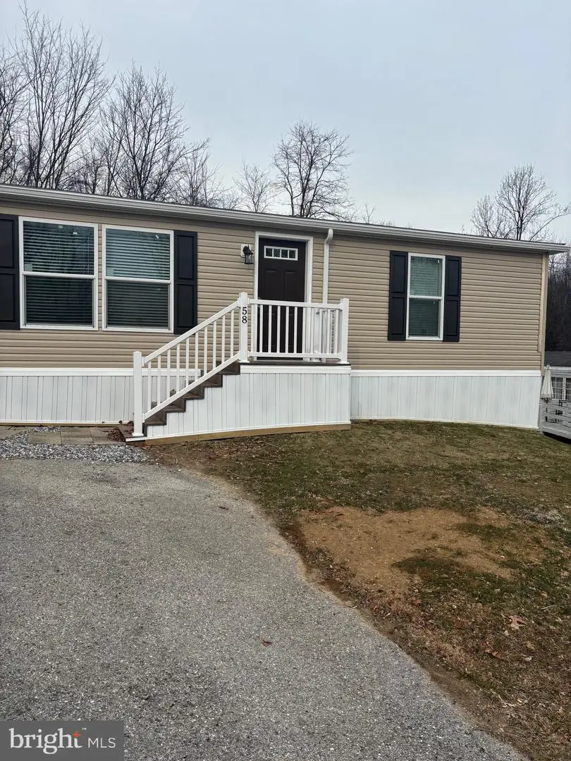 58 Cherokee Dr, Windsor, PA 17366 - #1