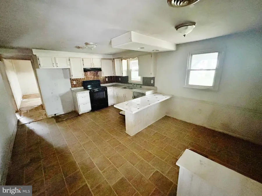 2311 Log Cabin Rd, York, PA 17408 - #3