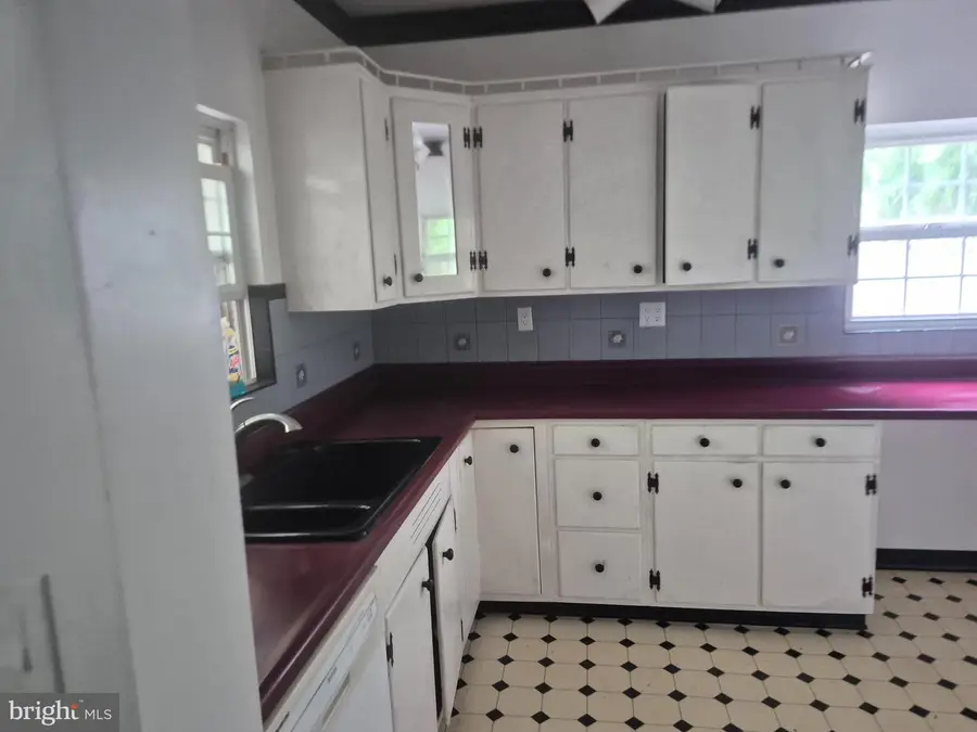 486 Lewisberry Rd, New Cumberland, PA 17070 - #2