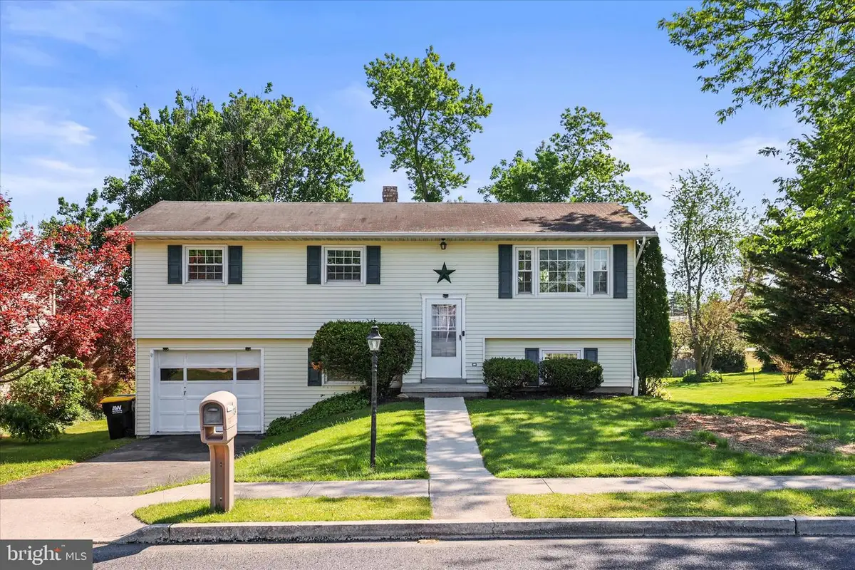 124 Park Heights Blvd, Hanover, PA 17331 - #1