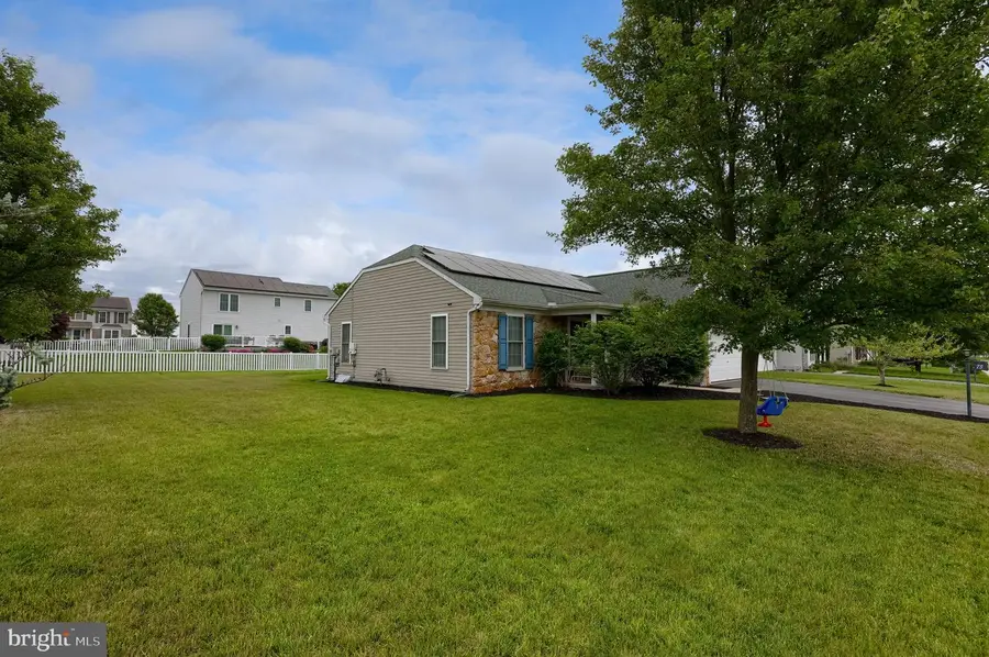 75 Joan Dr, York, PA 17404 - #2