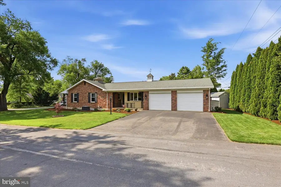 251 S Vernon St, York, PA 17402 - #2