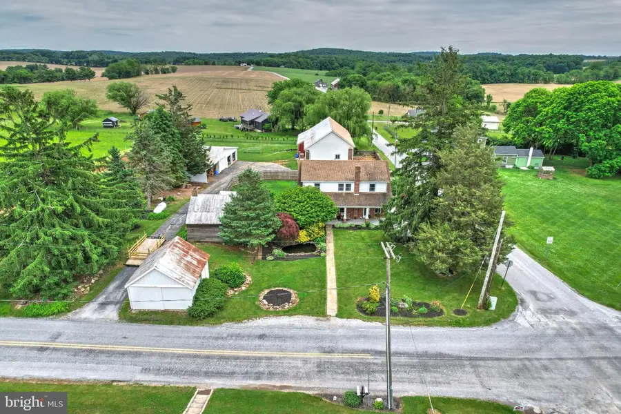 10709 Mt Zion Rd, Glen Rock, PA 17327 - #2