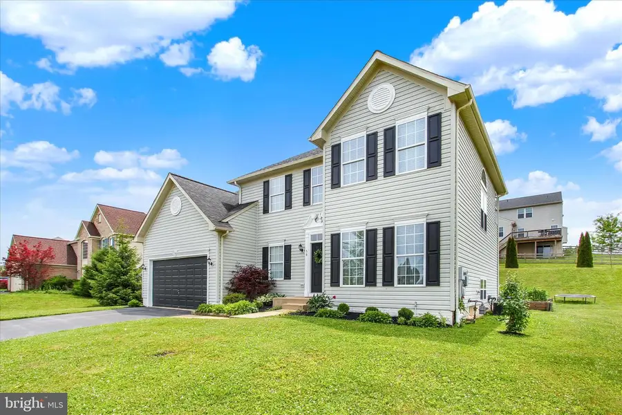 58 Malek Dr, Hanover, PA 17331 - #2