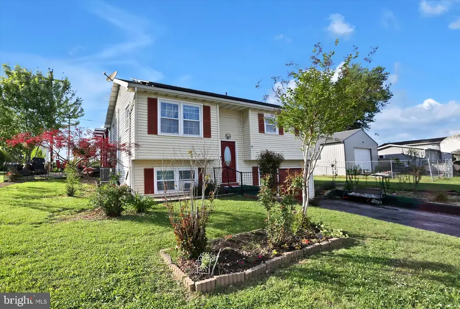 3269 Night In Gale Dr, Dover, PA 17315 - #3