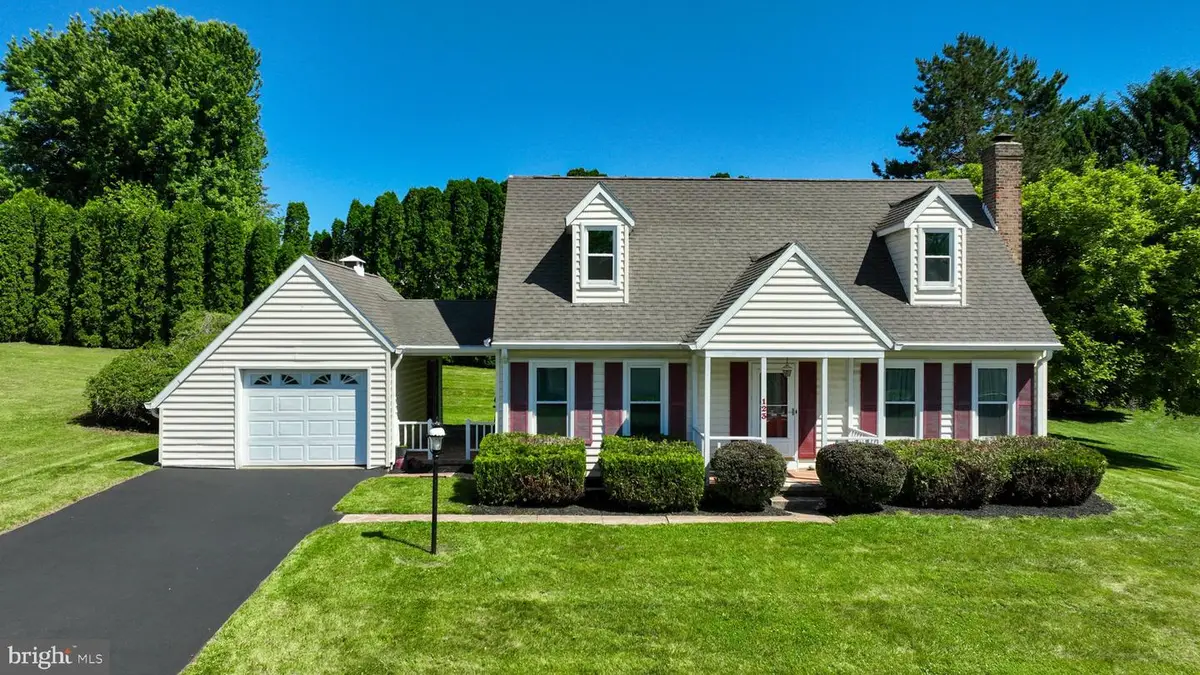 123 Westview Dr, Shrewsbury, PA 17361 - #1