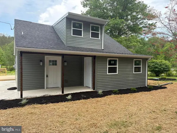 876 Cardinal Ln, LEWISBERRY, PA 17339
